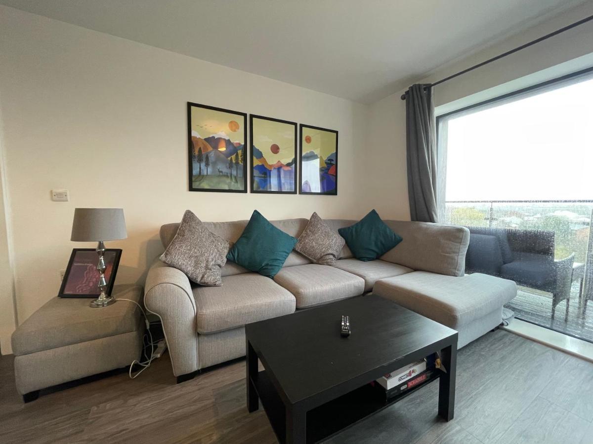 Balcony Marina Apartment With City Skyline Views - Free Secure Parking Manchester Exterior foto